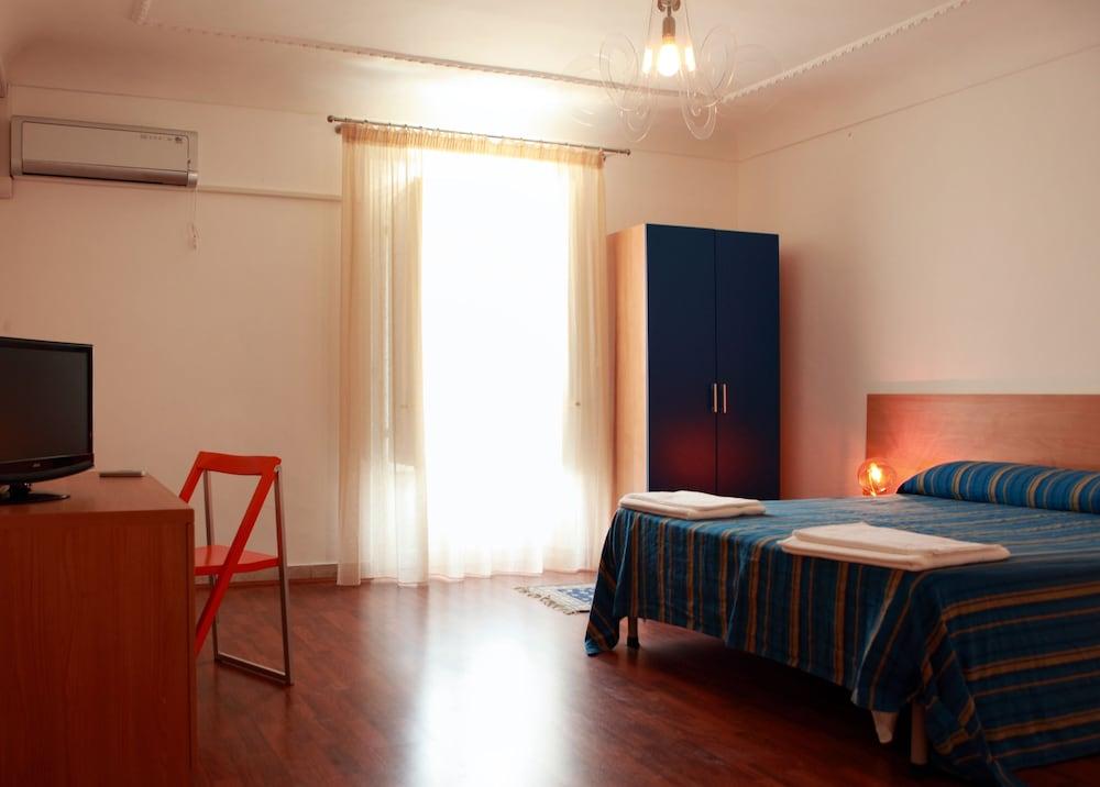 B&B Il Sole Blu ตราปานี ภายนอก รูปภาพ