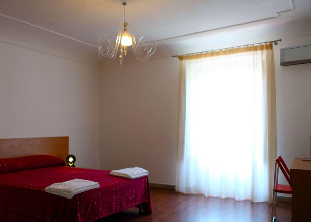 B&B Il Sole Blu ตราปานี ภายนอก รูปภาพ